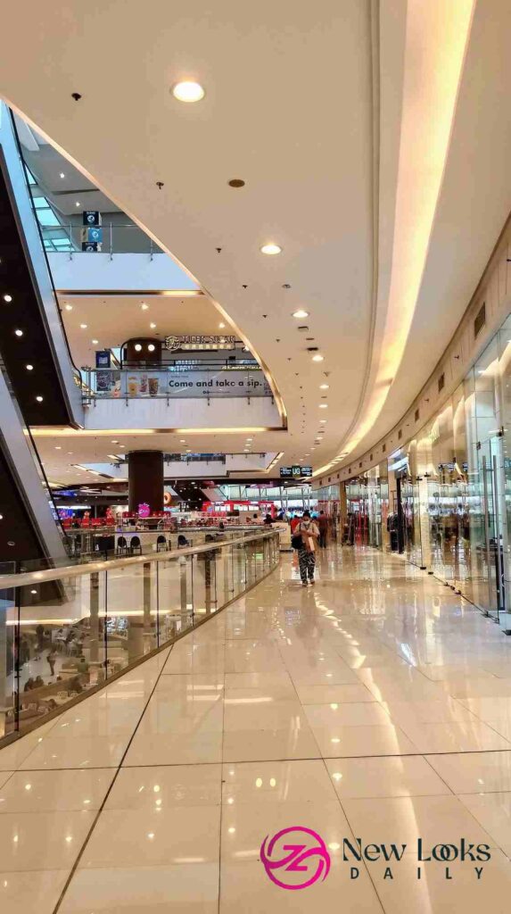 World Trade mall