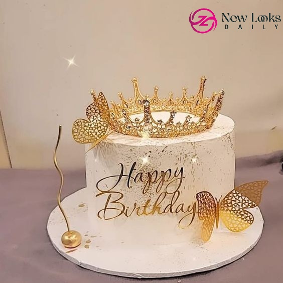 Baby girl:zryexomwhre= Cake Design - Queen Cake